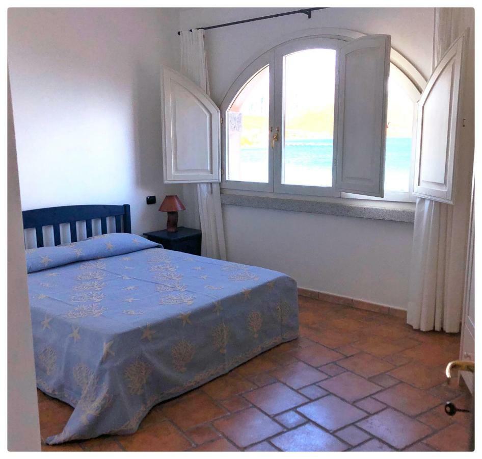 Incanto Apartment Golfo Aranci Exteriör bild